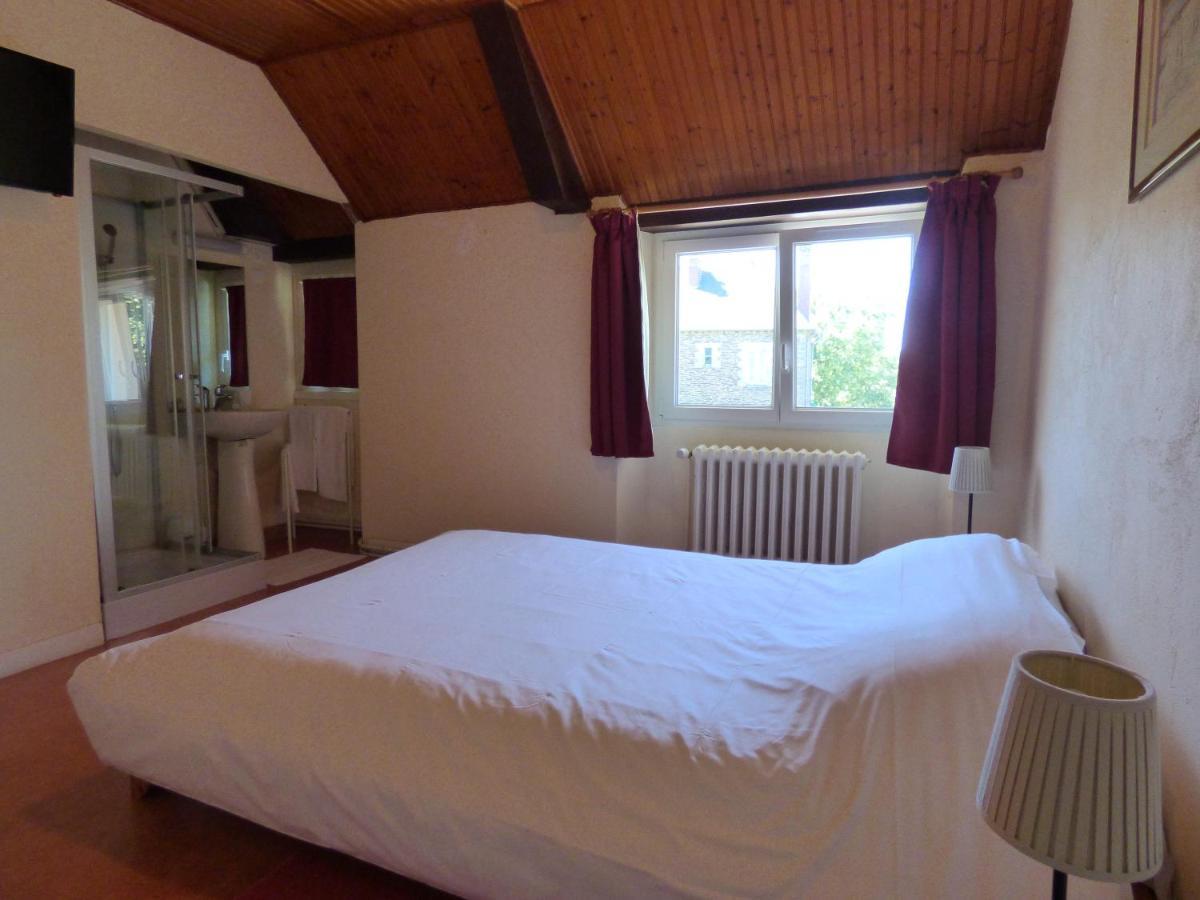 Le Verger L'Auberge Du Petit Bonheur מראה חיצוני תמונה